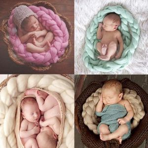 Couvertures Swaddling Baby 2021 Couverture de crochet de laine tissée à la main Born Twisted Braid Pographie Props Chunky Knit Basket Filler1