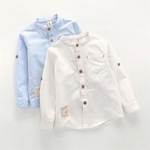 Baby Boy Collar Shirt Niños británicos Tops de algodón sólido Nueva manga larga Blusa escolar Ropa para niños Camisas blancas para niños pequeños 210306