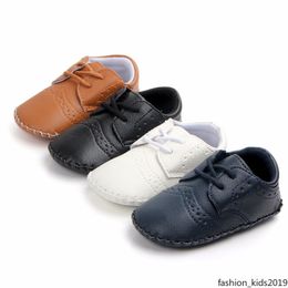 Baby Boy Girl Solid Sneaker Zachte antislipzool Pasgeboren Baby Babyschoenen Peuter Casual Sport Crib Shoes