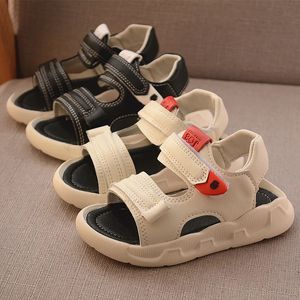 Baby Boy Sandals glisse pour les chaussures pour enfants en cuir doux en cuir léger léger plats plats garçons sandales sandales enfants chaussures de plage 240429