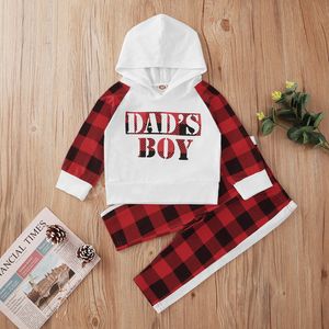 Baby jongens kleding sets lente herfst mode jongen outfits rood check gedrukt brief kap lange mouw hoodie + streep broek set voor Chinese kinderen kinderkleding