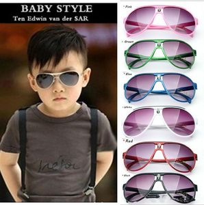 Baby Boys Girls Fashion Brand Designer Kids Beach Toys UV400 Lunettes de soleil Sun Gernes D009