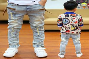 Bébé garçons jean enfants pantalon slim enfants décontracté classique Denim pantalon enfants tendance longs bas bébé jean pour garçons pantalon 10062150300