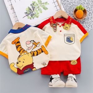 Babyjongens zomerkleding sets peuter kinderen cartoon en shorts shorts shorts met korte mouwen pakken babykleding 220705