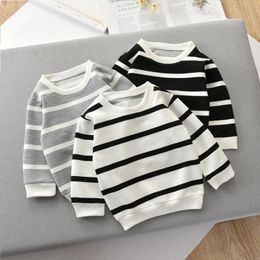 Baby Kinderkleding Katoenen T-shirt met lange mouwen Koreaanse versie Leuke Tops Tee Ondergoed Zacht Casual Dieptepunt Shirt