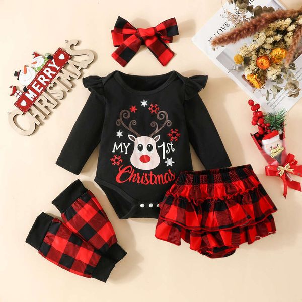 Ropa de bebé Conjunto de ropa navideña para niños Lindo conjunto de cuatro piezas Mameluco con estampado de ciervos y letras de manga larga + Falda a cuadros Pantalones cortos + Funda para pantalones + Diadema Traje de 4 piezas