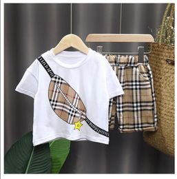 Babykleding voor jongens meisjes zomer lente casual kledingsets effen korte mouw peuter T-shirt topbroek kinderpyjama-outfit