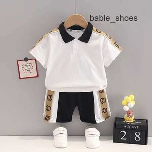 Babykleding set t-shirt shorts peuter casual kleding kinderen tracksuit children boys cartoon 2 stks/set