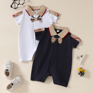 Vêtements de bébé pour bébé