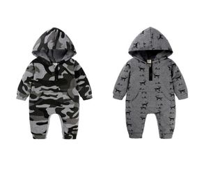 Vêtements de bébé NOUVEAUX garçons camouflage Hoodies Jumps Suit un morceau Camo Deer Raiper Baby Baber Baber Long Manches tenue 2104132165325