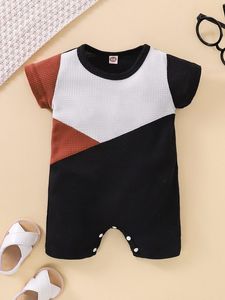 Baby Colorblock Button Detail Waffle Brei Romper Zij