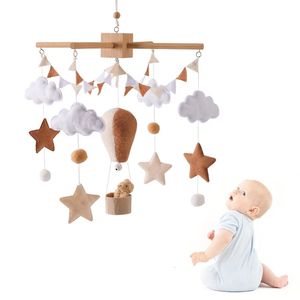 Babybedje Mobiele Houten Bedbel Rammelaar Speelgoed Zacht Vilt Luchtballon Windgong Hanger Born Comfort Bed Bel Speelgoed Baby Cadeau 240118