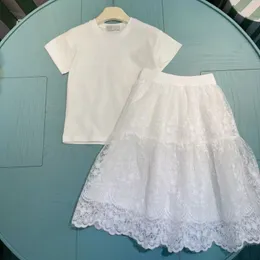 Babykleding Sets Designer Boy Girl Fashion Clothing Kids T-shirt broek Rok Zomer kinderen Schatten Luxly Drukte tweedelige casual kleding 100-160 cm