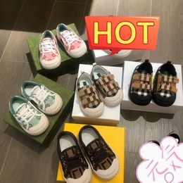 Baby designer kinderschoenen peuter schoenen jongens meisjes tainers cadeau schoen jongen sneakers zuigelingen kinderen kind peuter mode ons 5C-8C met doos f5MC#