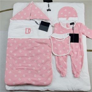 Diseñador de bebés recién nacidos, niños y niñas, ropa de escalada para bebés, mono de algodón de manga larga simple, saco de dormir, traje de escalada de hip hop de cinco piezas D02