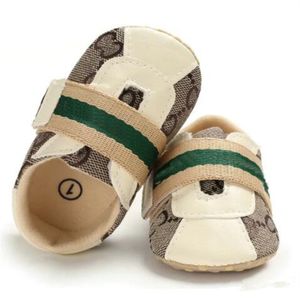 Baby first walkers klassieke baby peuter anti-slip zachte zool schoenen pasgeboren prewalker designer sneakers