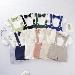 Baby Gentleman Design Boy Clothing Set Zomer korte mouw witte romper + kort katoenen zachte baby tweedelig sets