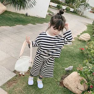 Ensemble de vêtements pour bébé fille, chemises à rayures noires et blanches avec pantalon, amples et décontractées, Style coréen, tenues de printemps pour enfants