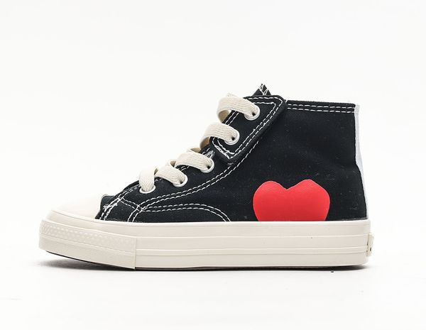 chaussure de créateur bébé fille enfant en bas âge collaboration jouer infantile chaussures de toile nouveau-né avec coeur rouge Peekaboo grand garçon fille préscolaire enfants baskets