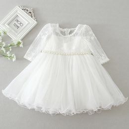 Robe de baptême en dentelle blanche pour bébé fille, tenue de princesse pour fête d'anniversaire et de mariage, vêtements pour bébé de 0 à 24 mois, 240307