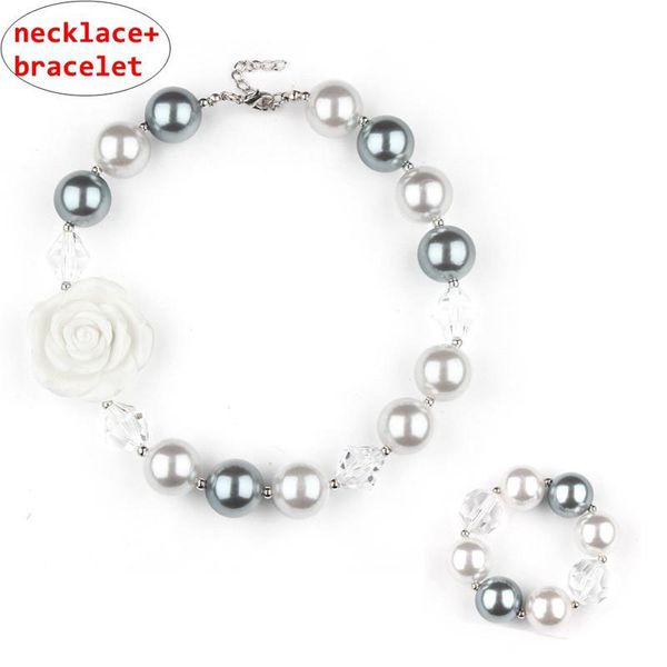 Bracelet bébé fille Collier 2pcs Set collier de perles de bulle blanc Enfants Chunky Bijoux enfants Coffrets cadeaux