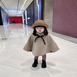 Bébé fille poncho vêtements d'extérieur rouge printemps automne infantile à capuche Cape pulls manteau coton enfant en bas âge enfants Cardigan cape Clothes220S