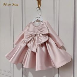 Bébé Fille Princesse Soie Perle Robe À Manches Longues Infantile Enfant Enfant Vintage Bow Robe Fête Pageant Anniversaire Vêtements 1-14Y 240226