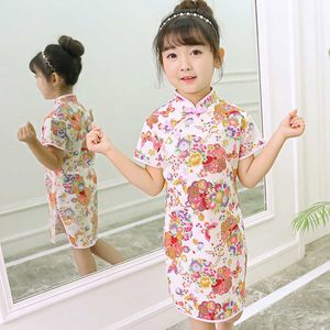 Baby Girl Qipao Robes Mode 2020 Nouvel An chinois Enfants Vêtements Pour Fille Cheongsam Cheongsam Outfits Floral Chi-Pao Robe Q0716