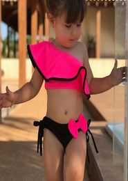Baby Girl Swimwear niños Traje de natación con volantes Dos piezas Bownot Bikini Set Swim Cloths Balseting Bathing 4 Colors 5pcs DW496738589
