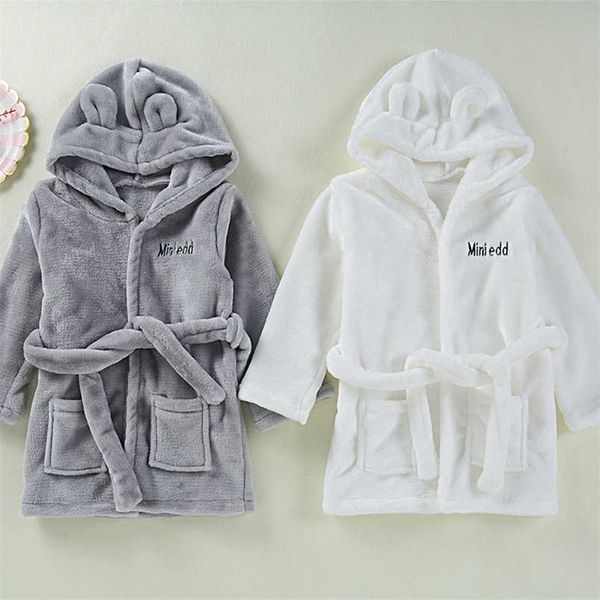 Bébé Filles Garçons Robes Enfants Peignoir À Capuche Cap Doux Velours Robe Pyjama Enfants Corail Vêtements Chauds Belle Maison 211109