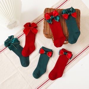 Calcetines de Navidad para niñas pequeñas, calcetines largos hasta la rodilla con lazo grande rojo, calcetín de algodón suave para niños, calcetines de regalo para recién nacidos de 0 a 5 años