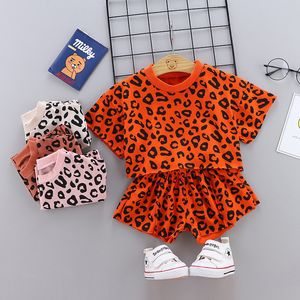 Babymeisjes kleren luipaard afdrukken katoen kinderen kleding meisjes t-shirts sets zomers peuter jongens kleding babysporten 2 stks sets