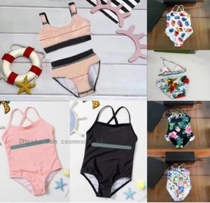 Baby Meisjes Designer Badpakken Onepieces Badpakken Kinderen Strandbikini Watersport Badmode Zomer Kinderkleding Zwemmen8568894