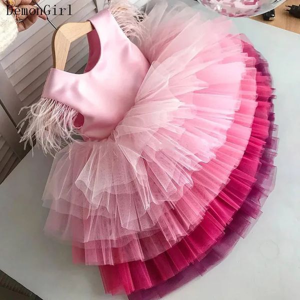 Baby Girls Robe Born Princess Robes for Baby First Year Birthday Robe de Paster Carnival Costume Infant Party Robe 240327