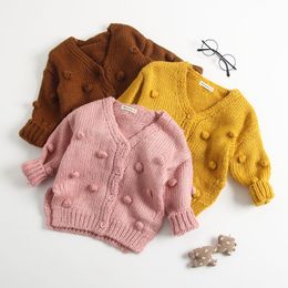 Bébé filles tricot cardigan automne enfants pompon col en V simple boutonnage pull à manches longues outwear bambin enfants coton hauts Y104