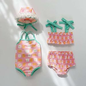 Baby Girls Split Swimwear Infant Floral Sling One-Piece MAISSION avec chapeau L2405