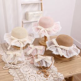 Baby Girls Sombrero de paja y bolso de hombro Summer Fashion Beach Bucket Bathild Broscle Wide Lace Holiday Sun Hats 240425