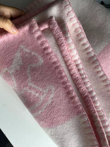 Bébé H laine couverture rose couvertures et coussin 100140 cm TOP qualité lettre couvertures garçon fille 90% laine maison canapé couverture