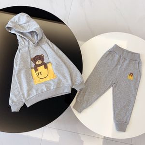 Baby Hoodie Kid Sweater Lange Mouw Pant Toddler Twee -delige Set Kids Designer Designer Designer Kleding 23 Stijlen Fasion Girls Boys Kinderen Kleed met Bear Letters Sport Casual