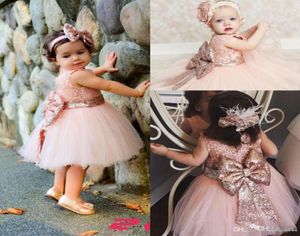 Bébé infantile enfant en bas âge robes de fête d'anniversaire Blush Rose or Rose paillettes arc dentelle col rond thé longueur Tutu mariage fleur fille Dre2440360