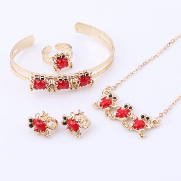 Conjuntos de joyas para bebés Anillo de aretes de color dorado para niños Conjunto de collar con colgante de animal encantador Pulsera Regalo para niños