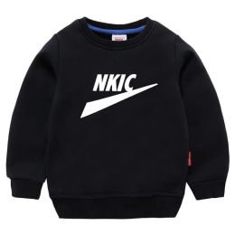 Baby Kids Zwarte Sweatshirts Jongen Meisje Kleding Capuchon Merk LOGO Print Hoodie Kinderen Trui Tops Herfst Winter 100% Katoen Hoodies Jas