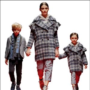 Ropa para bebés y niños, trajes a juego para la familia, abrigo para padres e hijos, trajes para mamá y yo