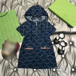 Baby kinderkleding Jongens geruite overhemdsets Meisjes geruite jurk met capuchon Modekleding Suits Kinderzomerpak met korte mouwen CSG2401022-5.5