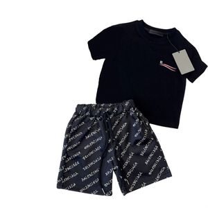 Baby Kids Designer Tshirts Shorts Sets Toddler Boys Girls Clothing Set Vêtements Summer Blanc Black Tracksuit Youth SP 769