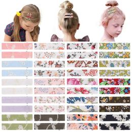 Baby Kids Hair Clips Barrettes Girls Wrapped Floral Safe Barrette BB Cabalvas Accesorios para el cabello para niños 2 PCS/CAR 30 COLORES