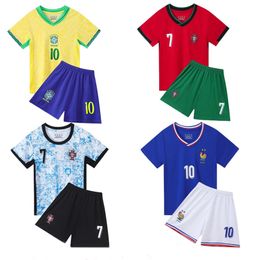 Baby Kids Soccer Kit Fans Jouer Player Version Sports Tshirt Two Pieces Set Baby Boys Kits Football Shirt for Childrens Summer Clothes SetS