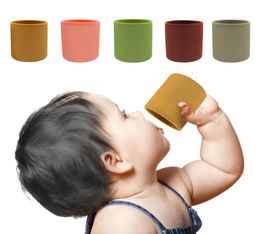 Bébé apprenez à boire une tasse de boisson drinkware tasses en silicone pour les tout-petits enfants enfants tasse d'eau 220 ml2122564