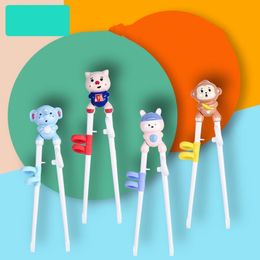 Baby Learning Training Chopsticks Cartoon Diervormige herbruikbare schattige kindergerei Non Slip Chopstick SN5107