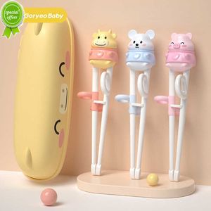 Baby Learning Training Chopsticks Cartoon Animal Beginner Chopstick Tableware Kids Eating Training Helper Baby Tools